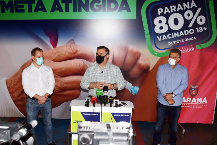 Paraná recebe 190 mil vacinas contra a Covid-19