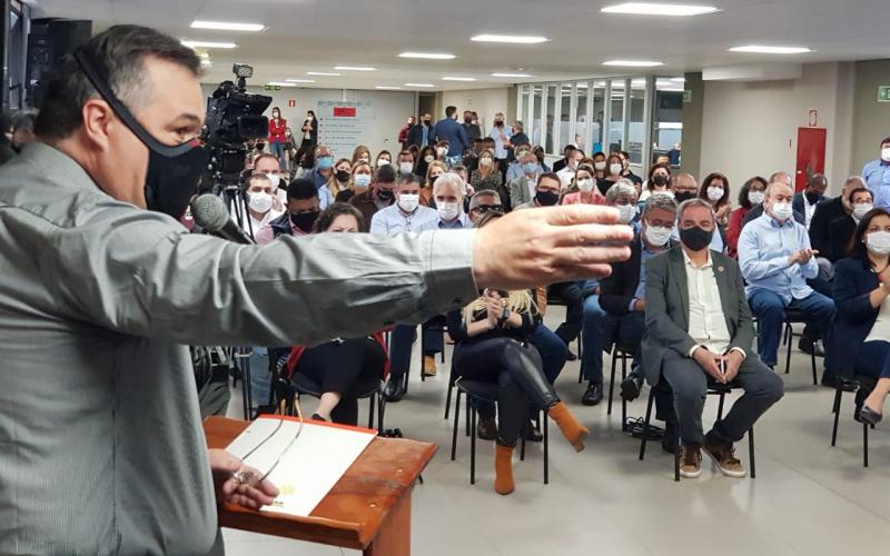 Beto Preto participa do lançamento do Centro Especializado de Reabilitação