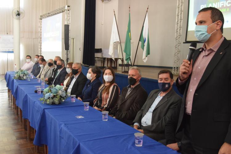 Segunda fase do PlanificaSUS é lançada em Irati; projeto é expandido para todas as regiões