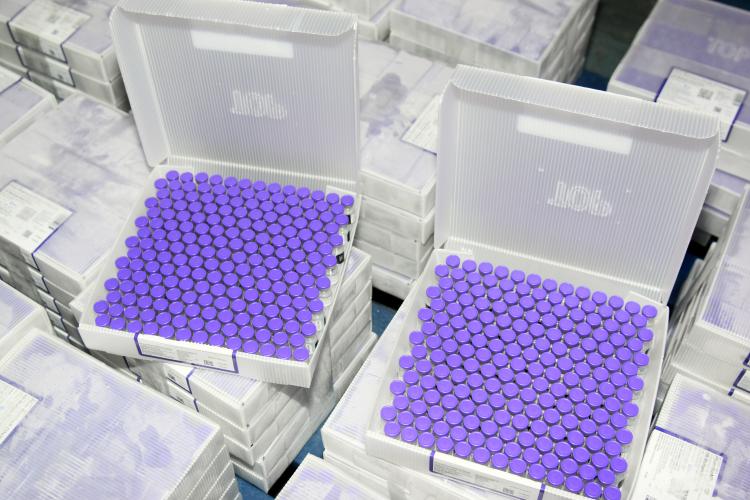 Mais 193 mil vacinas contra a Covid-19 devem chegar ao Estado nesta sexta