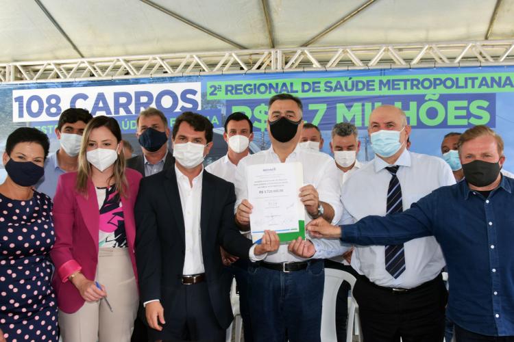Saúde entrega 108 veículos para a Região Metropolitana