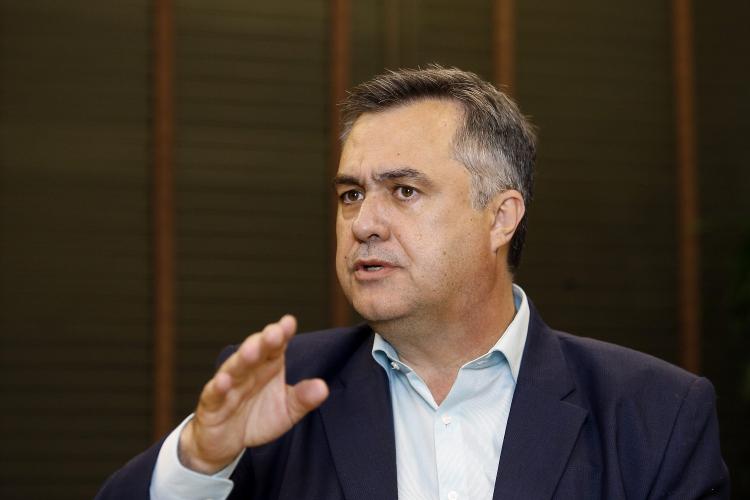 “Uma jornada de perdas, aprendizado, muitas ações e esperança”, diz secretário da Saúde em balanço da pandemia