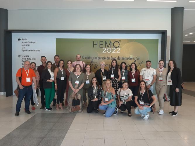 Em busca de novos conhecimentos para aprimorar o atendimento, Hemepar participa de Congresso Nacional