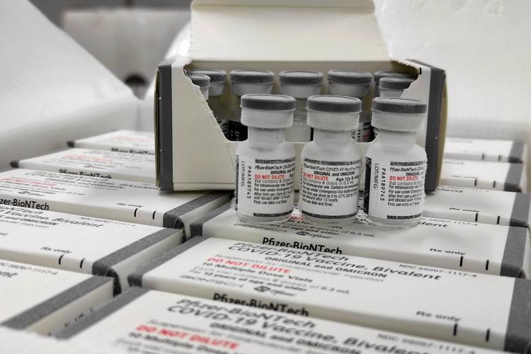 388 mil doses: adesão da bivalente contra a Covid-19 cresce no Paraná, mas está longe do ideal
