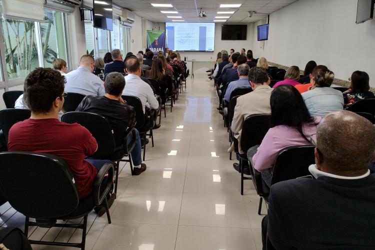 Em audiência pública, Saúde abre credenciamento de prestadores de serviços