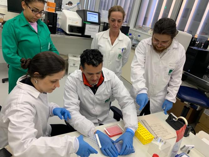 Expedição Pantanal: Lacen-PR participa de projeto inovador de monitoramento genômico