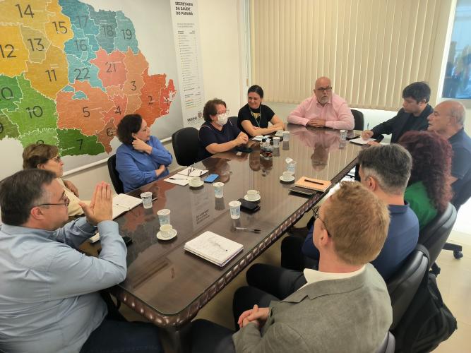 Parceria entre Estado com o Instituto Todos pela Saúde e Organização Pan-Americana da Saúde poderá otimizar produção de testes laboratoriais no Paraná