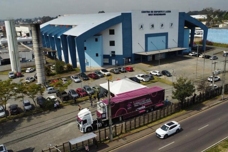 Carreta Saúde da Mulher chega a Primeiro de Maio nesta segunda e atende cidades da região