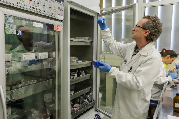 lacen_superbactéria