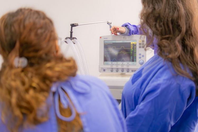 641 vagas: inscrições em concurso para Quadro Própria da Saúde estão abertas