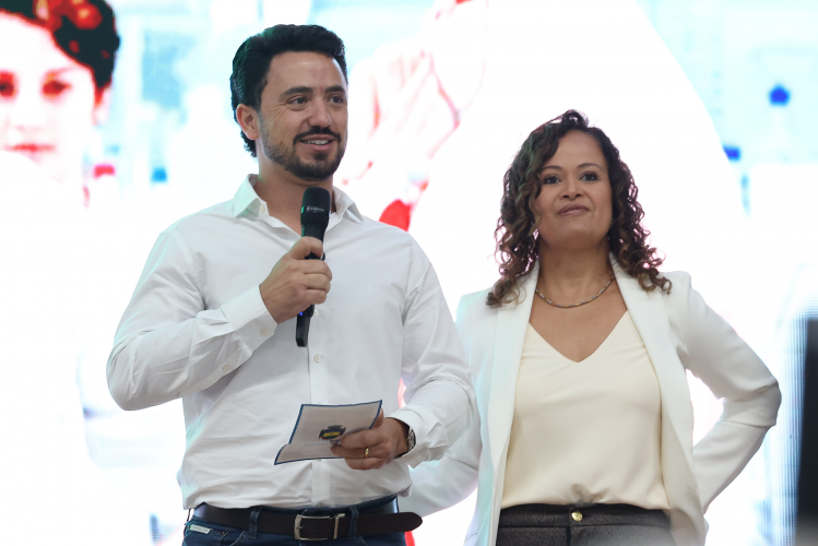 Ratinho Junior autoriza curso de Medicina na Unespar, demanda histórica da região de Apucarana