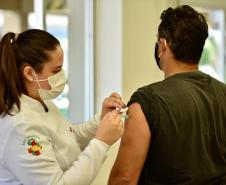 Trabalhadores do Porto de Paranaguá são imunizados contra a gripe