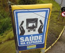 Paraná faz “blitz da saúde” para cuidar dos caminhoneiros
