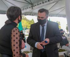 O governador Carlos Massa Ratinho Junior participou nesta terça-feira (01), em Curitiba, da inauguração do Erastinho, o primeiro hospital oncopediátrico do Sul do País. Idealizado pelo Hospital Erasto Gaetner, referência no tratamento de câncer no Paraná, a unidade recebeu investimento de R$ 30 milhões, sendo que mais de R$ 19 milhões foram destinados pelo Governo do Estado. O hospital é filantrópico e atende também pelo SUS. 