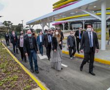 O governador Carlos Massa Ratinho Junior participou nesta terça-feira (01), em Curitiba, da inauguração do Erastinho, o primeiro hospital oncopediátrico do Sul do País. Idealizado pelo Hospital Erasto Gaetner, referência no tratamento de câncer no Paraná, a unidade recebeu investimento de R$ 30 milhões, sendo que mais de R$ 19 milhões foram destinados pelo Governo do Estado. O hospital é filantrópico e atende também pelo SUS. 