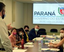 Secretário de Saúde debate novas regras para consórcios com representantes municipais