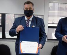 Secretário é homenageado pela Defesa Civil do Paraná