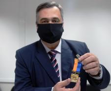 Secretário é homenageado pela Defesa Civil do Paraná