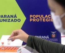 Agilidade das equipes da Saúde garante entrega a todos os municípios do Paraná