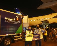 As vacinas Oxford/AstraZeneca, desenvolvidas em parceria com a Fundação Oswaldo Cruz (Fiocruz), devem chegaram no Aeroporto Internacional Afonso Pena, em São José dos Pinhais, na Região Metropolitana de Curitiba.