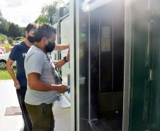 Paraná recebeu neste sábado mais 240,4 mil doses da vacina contra a Covid-19
