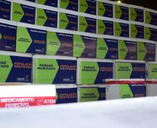 Paraná distribui 369,6 mil novas doses e começa a vacinar idosos acima de 70 anos