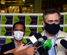 Paraná distribui 369,6 mil novas doses e começa a vacinar idosos acima de 70 anos