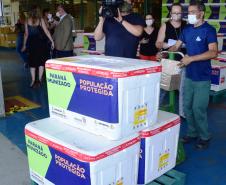 Paraná distribui 369,6 mil novas doses e começa a vacinar idosos acima de 70 anos