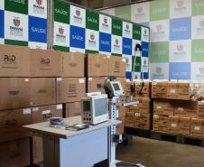 Saúde recebe equipamentos que podem viabilizar até 70 novos leitos de UTI no Paraná