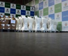 Saúde recebe equipamentos que podem viabilizar até 70 novos leitos de UTI no Paraná