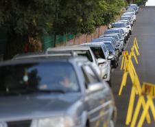 Municípios do Paraná aderem à vacinação de domingo a domingo