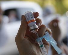 Paraná aplicou 130 mi​l doses no fim de semana, um quinto de todo o País