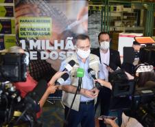 Paraná distribui novo lote e começa a vacinar idosos com mais de 75 anos