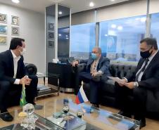 O governador Carlos Massa Ratinho Junior e o secretário de Saúde Beto Preto se reuniram com o ministro da Saúde, Marcelo Queiroga, nesta terça-feira (6) em Brasília. 
