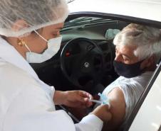 Vacinação contra a Covid-19 em Jandaia do Sul.
