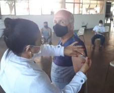 Vacinação contra a Covid-19 em Goioerê. 