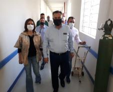 Secretário vistoria hospital em Tibagi