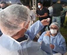 Paraná aplicou mais de 30 mil doses de vacina no feriado