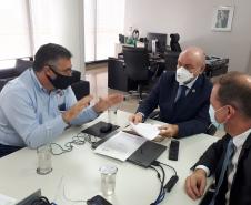 Paraná defende antecipação da vacinação de trabalhadores da Educação no MS