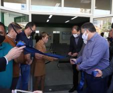 O Governo do Estado inaugurou uma nova Unidade Básica de Saúde (UBS) no município de Ponta Grossa nesta terça-feira (11). A obra possui um investimento de R$ 750 mil de repasse estadual. O secretário de Estado da Saúde, Beto Preto, esteve presente na inauguração e falou sobre a importância desta obra para a população. - Ponta Grossa, 11/05/2021