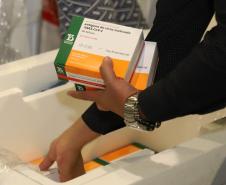 Paraná recebe 62 mil vacinas da Coronavac nesta sexta para ajustes na imunização