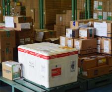 A Secretaria de Estado da Saúde (Sesa) iniciou nesta sexta-feira (14) a distribuição de mais 170.285 medicamentos elencados no chamado “kit de intubação” para pacientes internados com coronavírus. 
