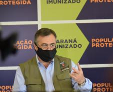 Além de Curitiba, novo lote de vacinas da Pfizer será distribuído para outros cinco municípios