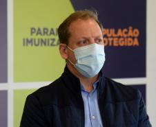 Além de Curitiba, novo lote de vacinas da Pfizer será distribuído para outros cinco municípios