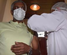9,8 mil portuários já receberam a 1ª dose da vacina contra Covid-19 no Paraná