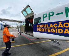 Paraná distribui 37.440 doses de vacina contra Covid-19 da Pfizer para 21 municípios