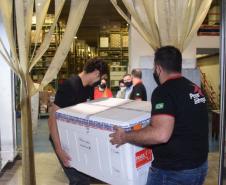 Novo lote prevê quase 400 mil vacinas contra a Covid-19 para o Paraná