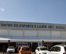 Paraná inicia vacinação contra a Covid-19 em trabalhadores do transporte aéreo