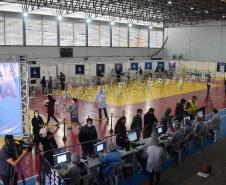 Paraná inicia vacinação contra a Covid-19 em trabalhadores do transporte aéreo