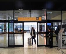 Sesa aplica mais de 400 testes da Covid-19 nos primeiros dias da ação no aeroporto Afonso Pena